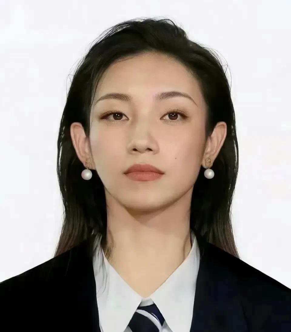 最近《封神》新女主那尔那茜火出圈了！发生这么多事，亲爹亲妈怕是肠子都悔青了！
据