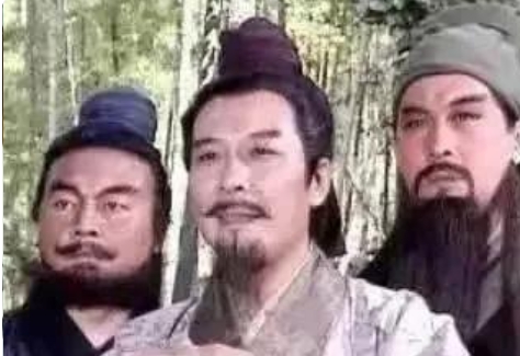 1994年，84集《三国演义》刚刚杀青，日本和泰国马上派人找到制片人任大惠，想买