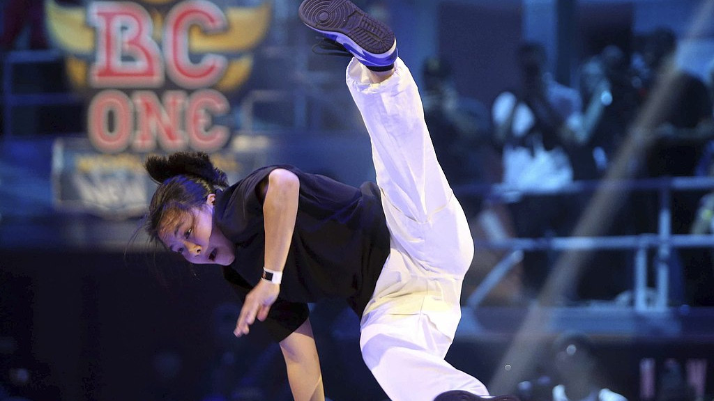 霹雳舞奥运首秀：中国选手的备赛日常