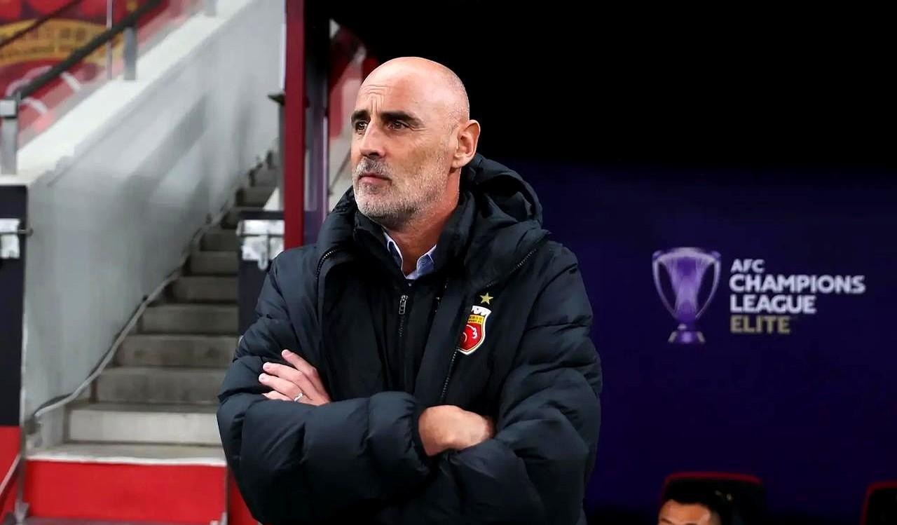 中超第29轮，上海海港队以3比0击败浙江队，拿到一场宝贵的胜利。11月22日最后