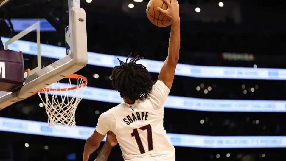 湖人两连胜被客场开拓者终结