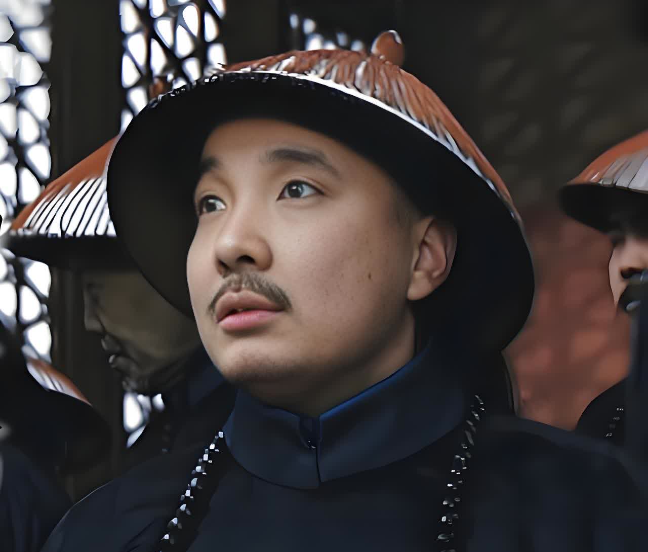 胤禟是八爷胤禩的忠实拥护者，也一直期盼着八爷可以成为太子。只可惜八爷夺嫡的表现太