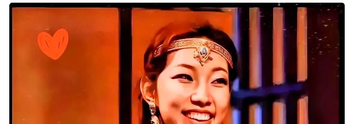 那尔那茜的外公是内蒙古的权势人物，这事被网友扒出来之后，引起了网友们的热议，原来