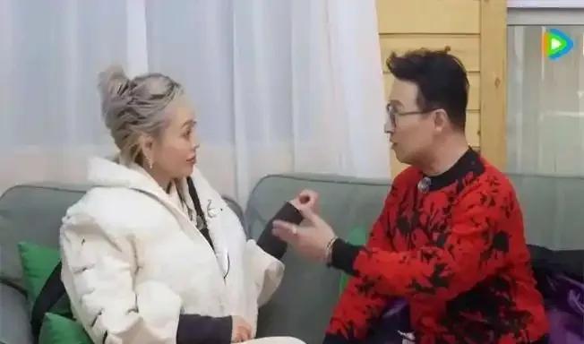 汪峰和森林北这出情感大戏比八点档还精彩！森林北突然清空和汪峰的官宣视频，以为是清