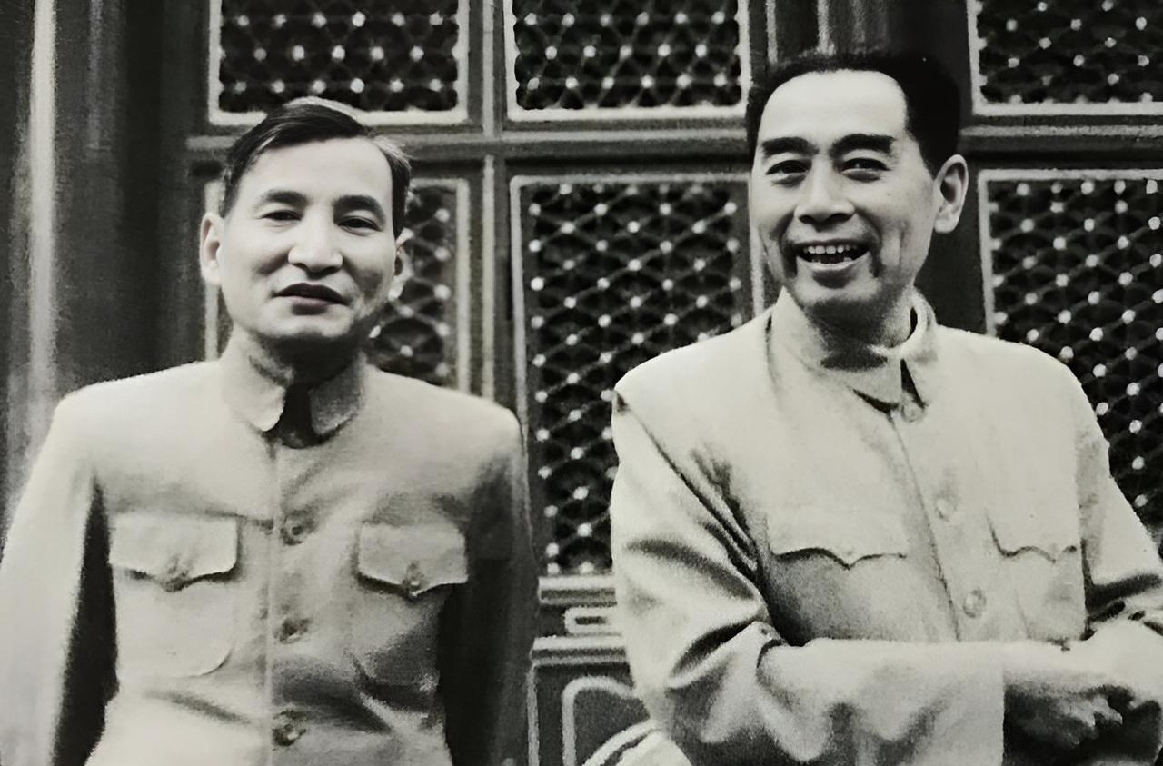 1969年，养病中的陈云于特殊时期遭排挤，被解除中央委员之外的全部领导职务，后下