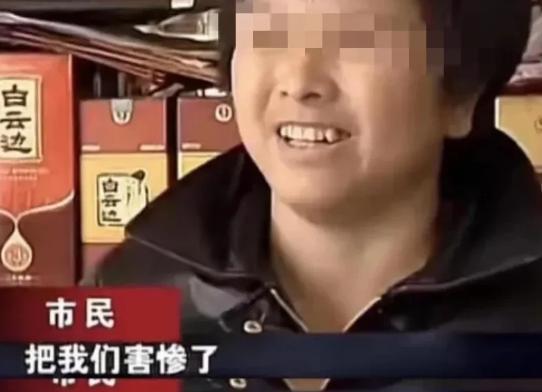 湖北武汉，女子东挪西借，凑了110万，买下287平的旺铺，每年租金能收63万，可