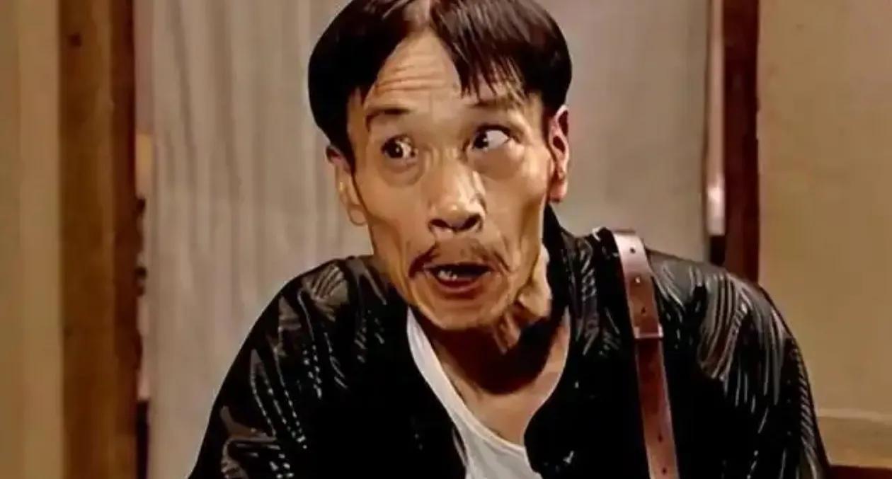#如何说服叛徒真心爱国#不想说服，叛徒是罪犯，危害性极大！只能按罪恶情节轻重大小