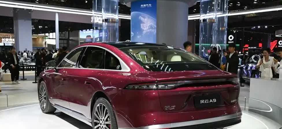 2025年国产汽车质量8大排名！ 
第一名：一汽红旗
第二名：奇瑞汽车
第