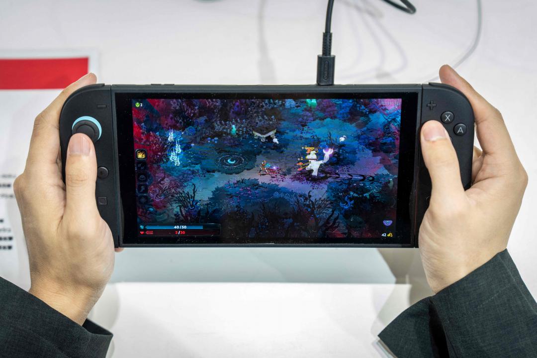 任天堂Switch 2自上市以来，最受玩家诟病的莫过于电池续航。实际在掌机模式下
