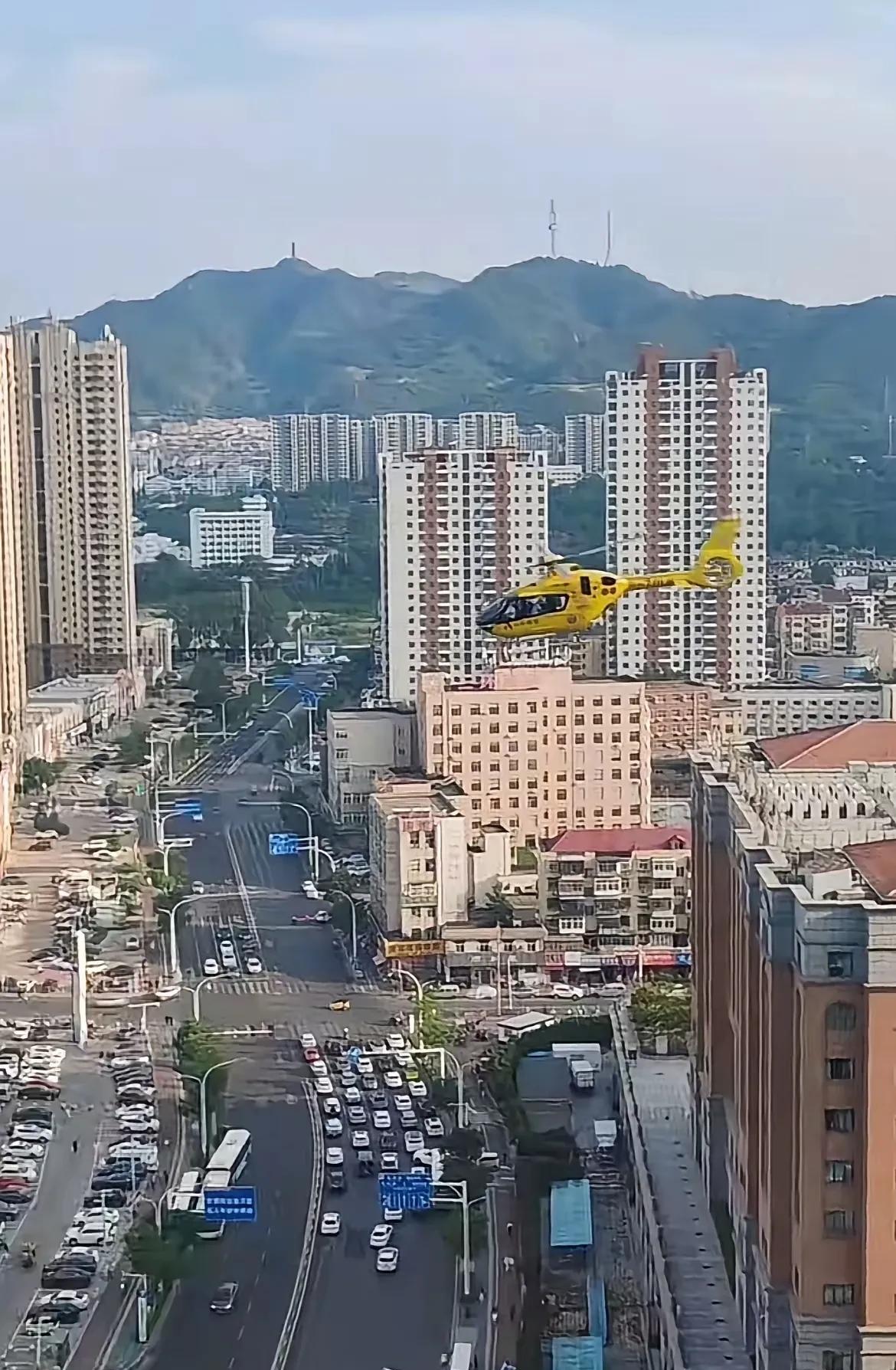 烟台毓璜顶医院的直升机！！！！