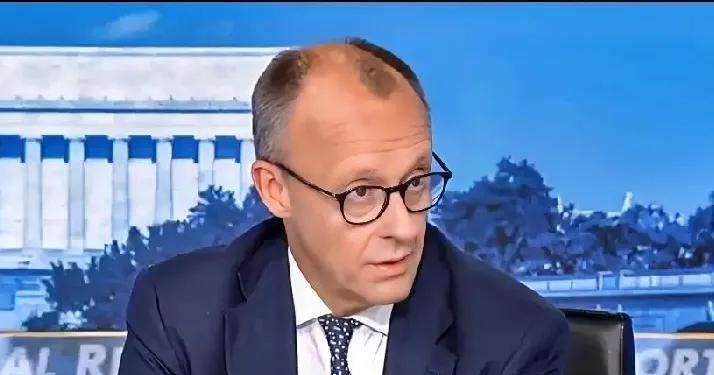德国总理默茨：
如果乌克兰加入北约（北约于2008年提出申请），美国支持，法国和