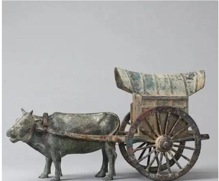 “我国古代没有牛，牛是建国后从美国引进的，它的原型是美国野牛”，这个说法一出，立