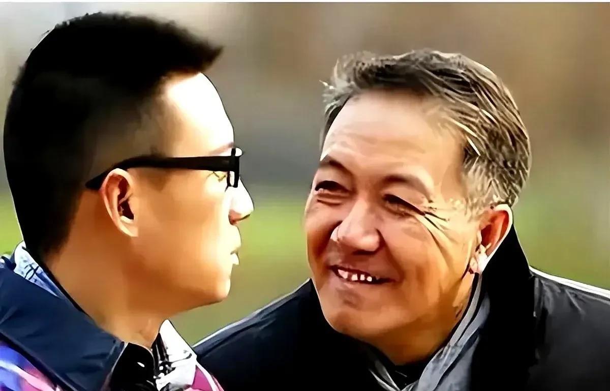 李幼斌共有两个儿子，分别是与前妻张瑞琪所生的亲生儿子李小柯，以及与现任妻子史兰芽