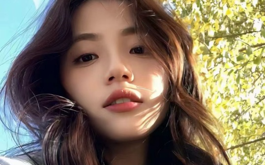 送外卖替男友治病，却被男友青梅按着跪下磕头，我杀疯了