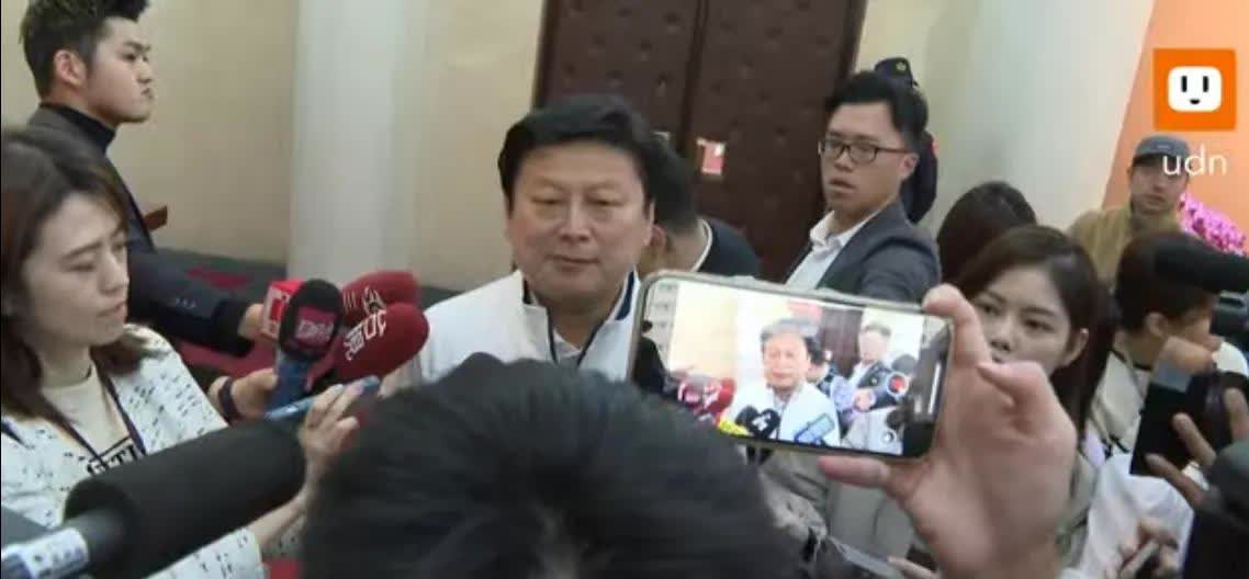 柯建铭叫嚣单挑  傅崐萁：他太老了

针对柯建铭三番两次叫嚣“单挑”，国民党