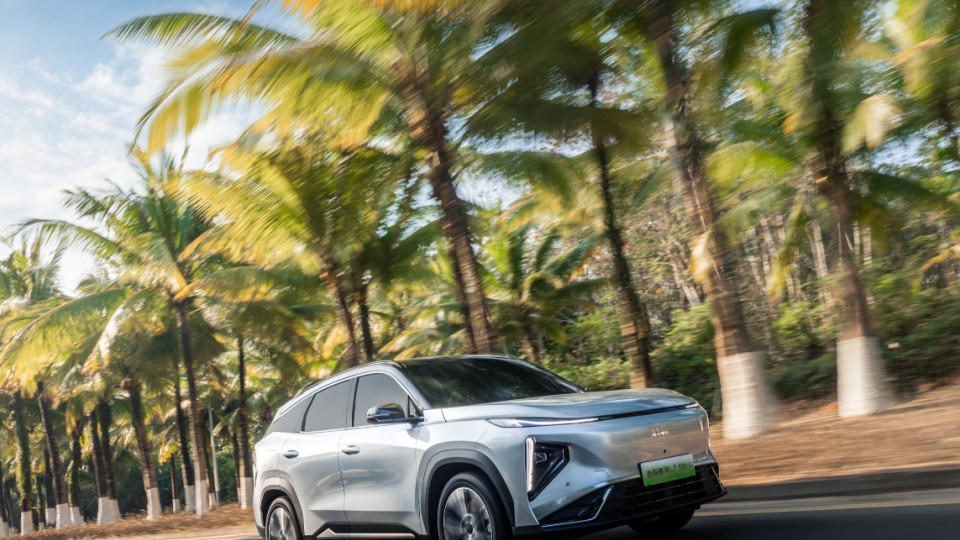 11.18万开走银河L7 EM-i，感恩月福利拉满还不冲？