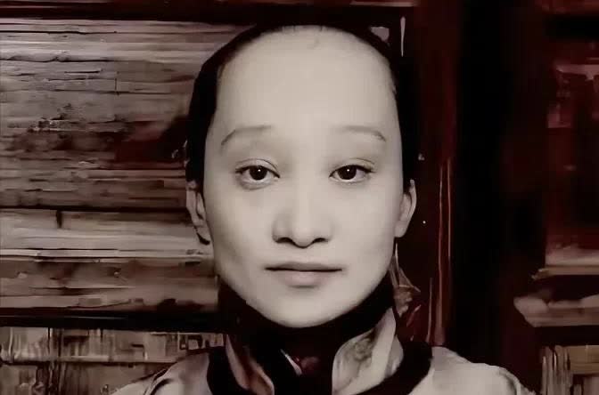 朱安的悲剧，不但是时代造成的，其中也有她性格的部分因素，因为你说她是一个旧时代女