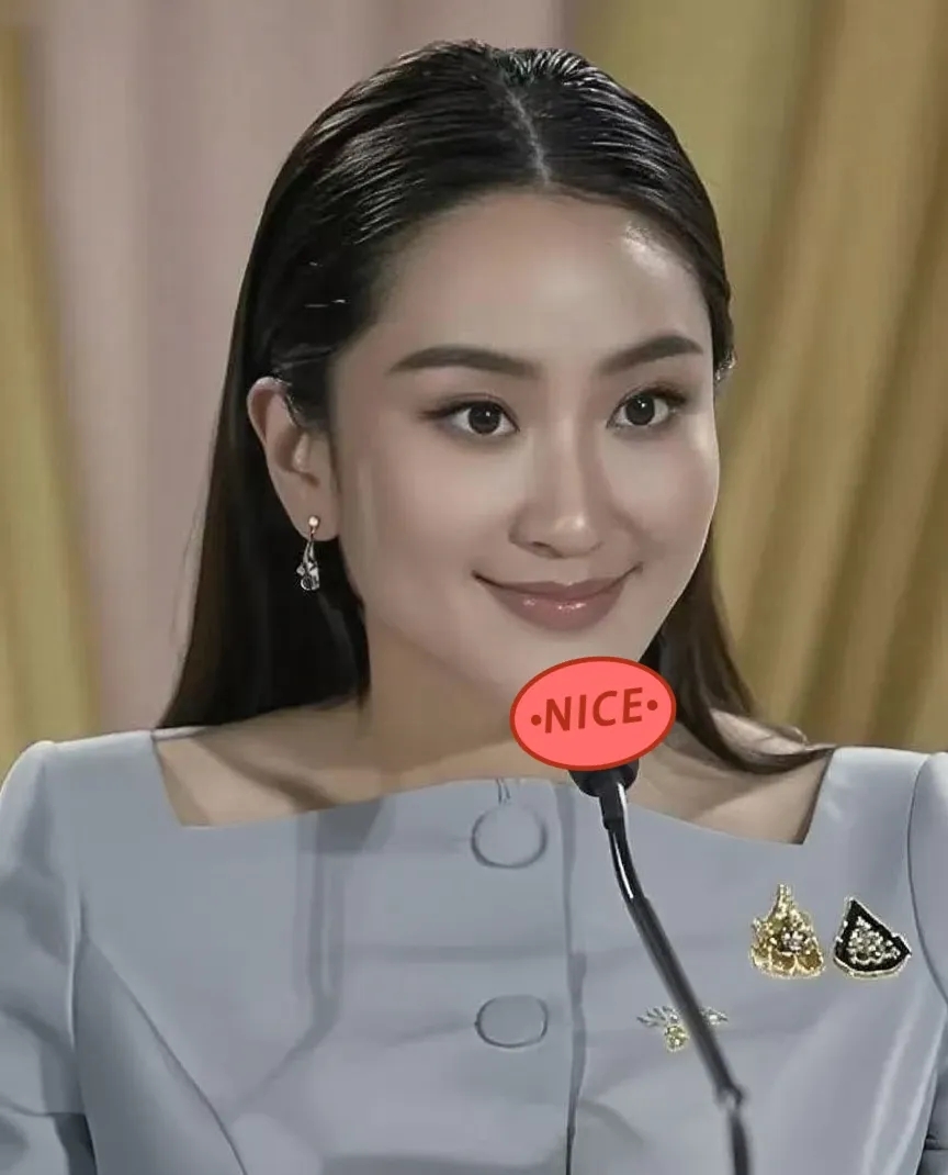 真让人摸不着头脑！
 泰国法院又发话了。
7月30日，泰国宪法法院宣布，将佩通坦