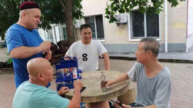 飘香大串儿“串”起民族团结好滋味 ——维吾尔族家庭扎根第二故乡铁岭二十二载传递社会温暖