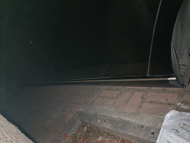 花小钱办大事
买了点亮条粘上了效果还不错