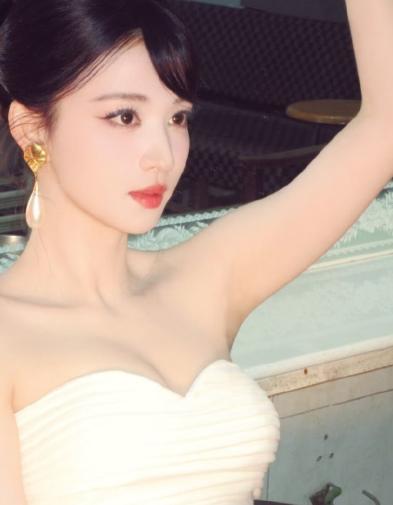 王楚然从红毯珍珠美人到综艺猪哼暗号，冷面美女秒变憨萌喜剧人！这波“南湘变唐宛如”