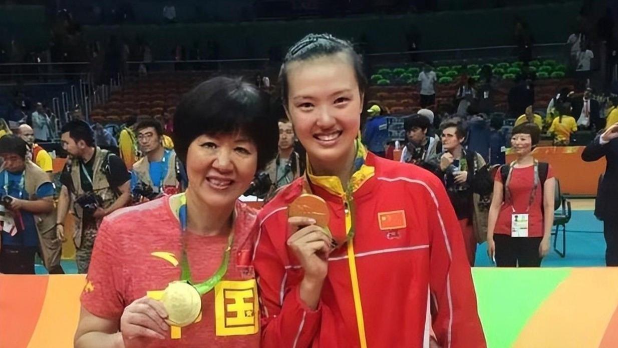 张常宁婚后首战助江苏女排夺冠，新老交替绽放荣耀