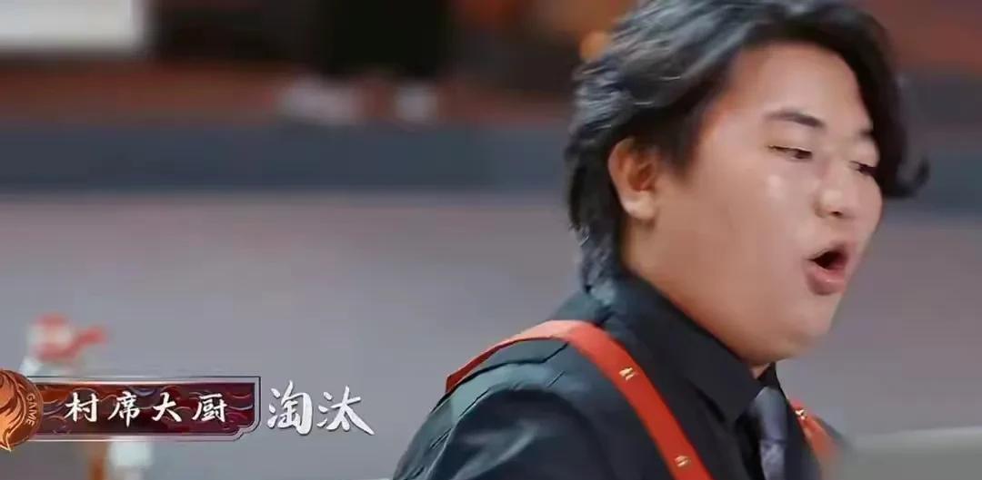 “全红婵哥哥必须被评为世界顶级名厨！”，全红婵哥哥做的白切鸡在美食比赛上被评委淘