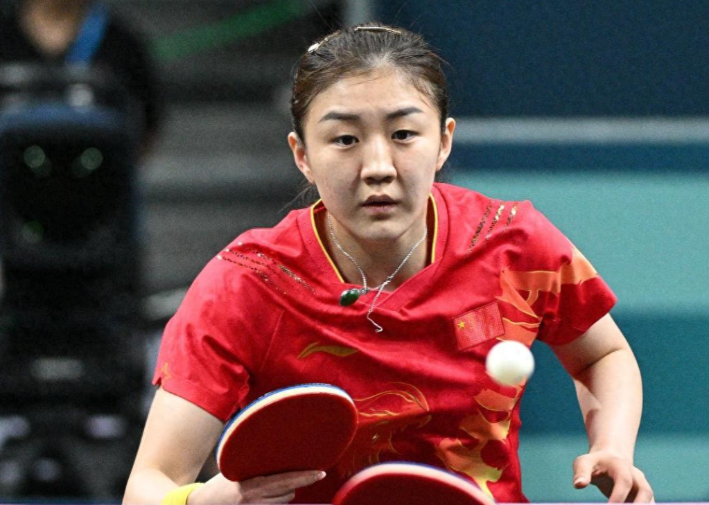 11月11日，2025年第十五届全运会乒乓球项目的比赛继续在澳门银河综艺馆进行。