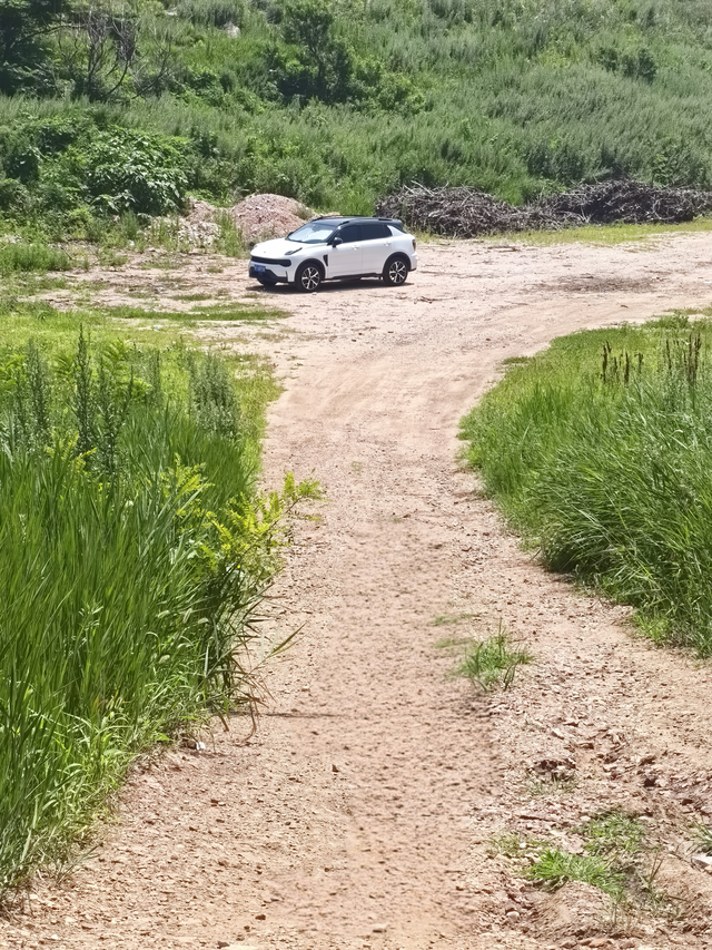 领克三保结束了
21款 Halo 一切正常，还是比较好开
but，看着电车的智驾