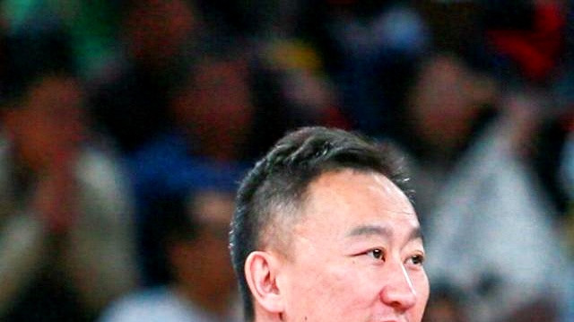 记者：还想回去杭州吗？刘维伟：我们要做好一切的困难准备
