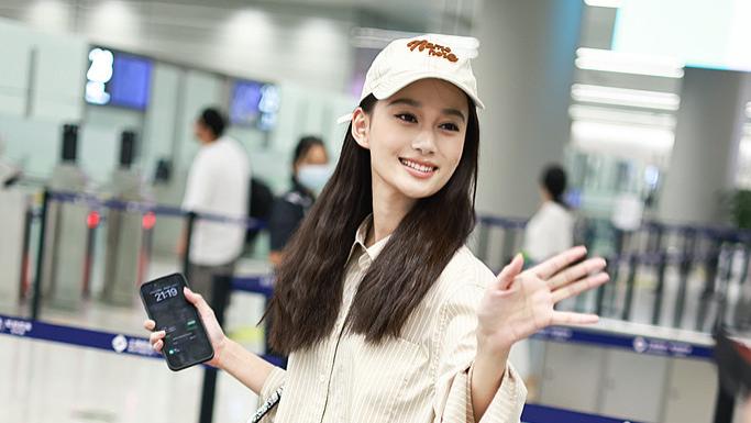 25326期：暄橙福彩3D综合条件（封面：夏梦）