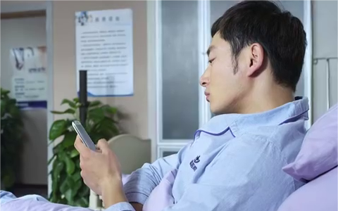 查出怀孕当天，我撞见小奶娃抱着他叫爸，他是我相伴6年的丈夫！