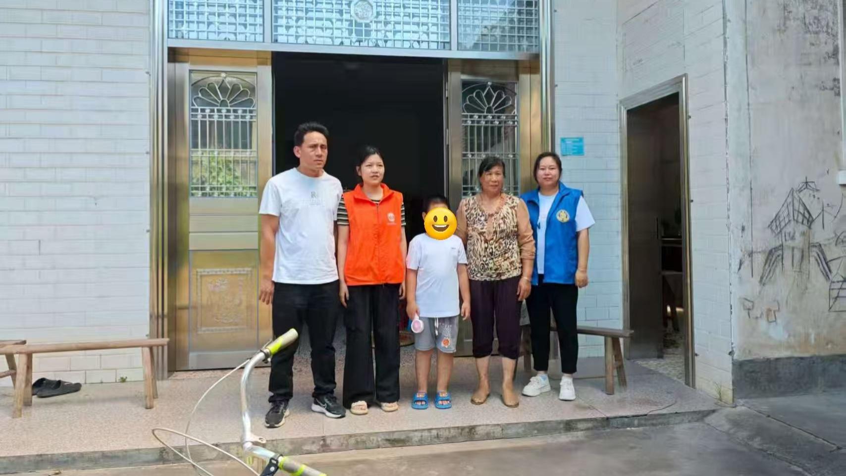 衡东县民政局开展：暑假“暖心入户探访，情系困境儿童”入户走访暨政策宣传活动