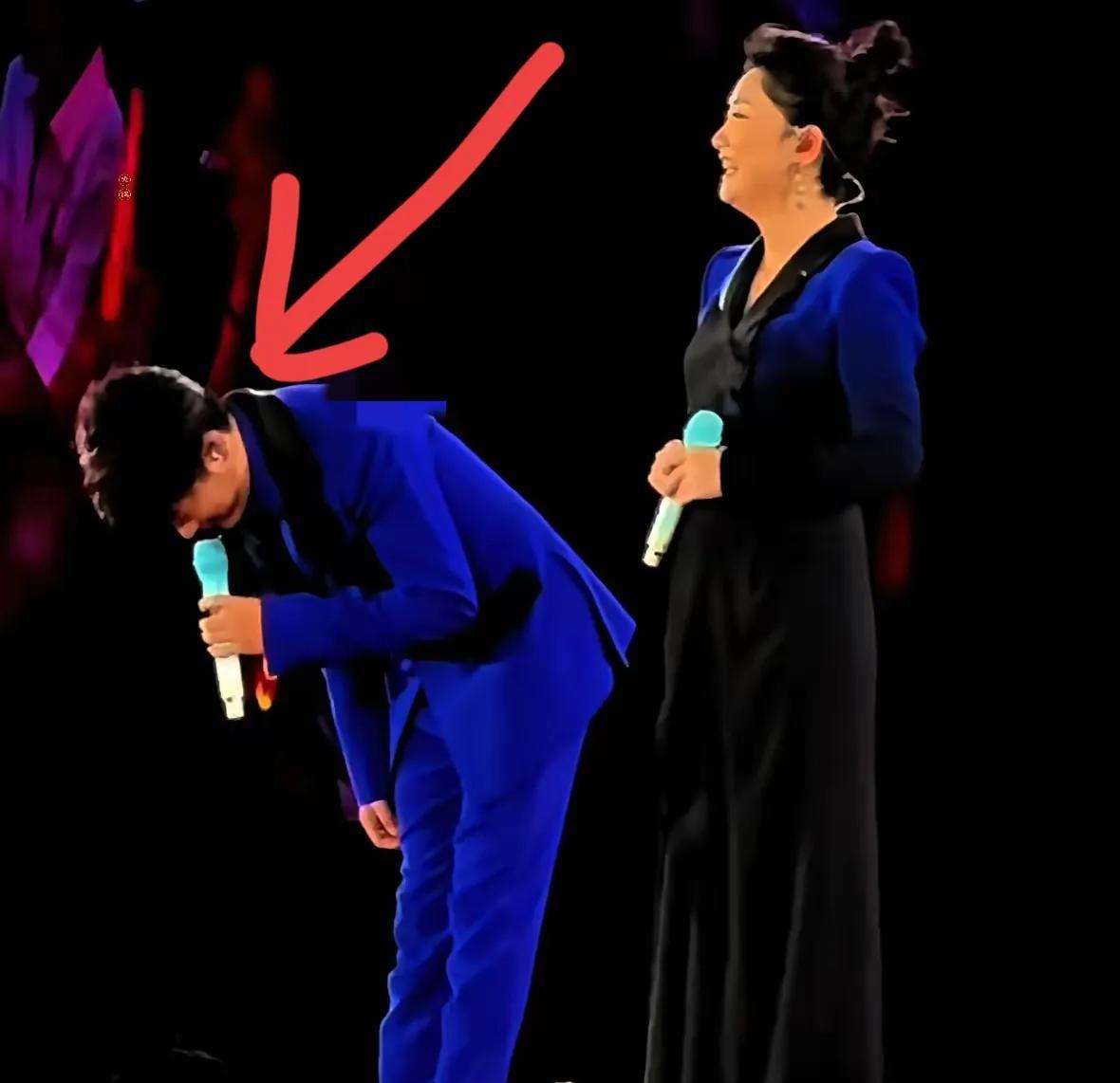 曾毅哭了
佩戴绿手表的事
一直让曾毅记心里很久，就怕因为这件事会影响到玲花！
可