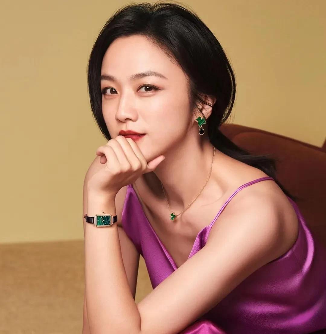 颜值爆表的女星众多，哪位美女最令你喜欢呢？
1.汤唯
2.白鹿
3.刘诗诗
4.