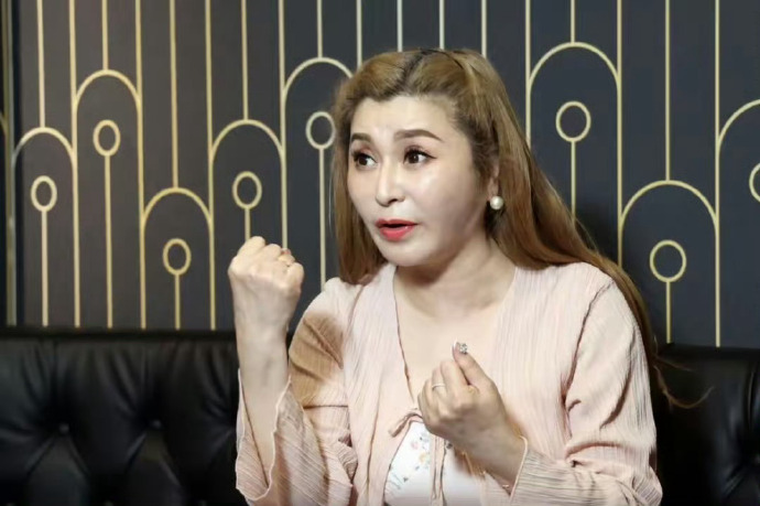 蔡晓仪曾经被称为翻版李嘉欣，退圈20年宣布复出，53岁的她身材微胖充满自信，不知