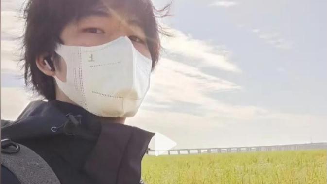 痛心！29岁摄影师峨眉山跳崖身亡，生前身世坎坷让人心酸