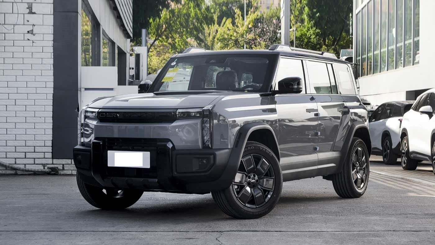 这款方盒子SUV不足12万起售，硬朗外观很霸气，搭载1.5T增程+四驱