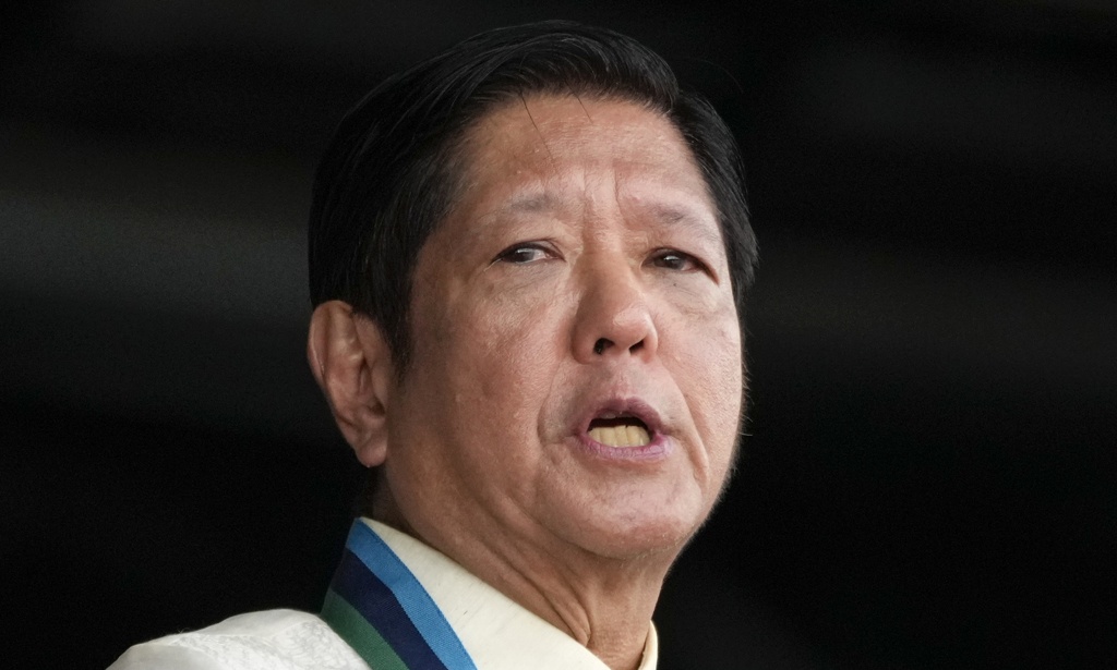 菲律宾总统小马科斯本周访问美国，将与特朗普进行会面，这次访问的目标很明确：争取在