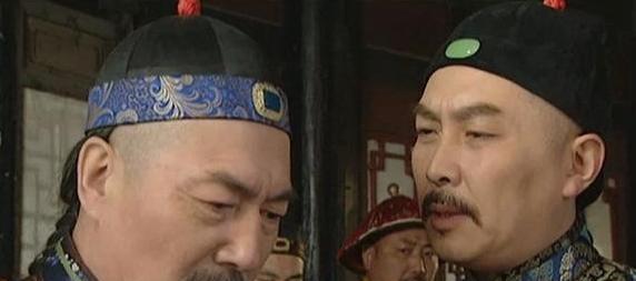 被抄的人不是贪污重臣，不是边陲败将，而是张廷玉——三朝元老，太庙配享的清流代表。