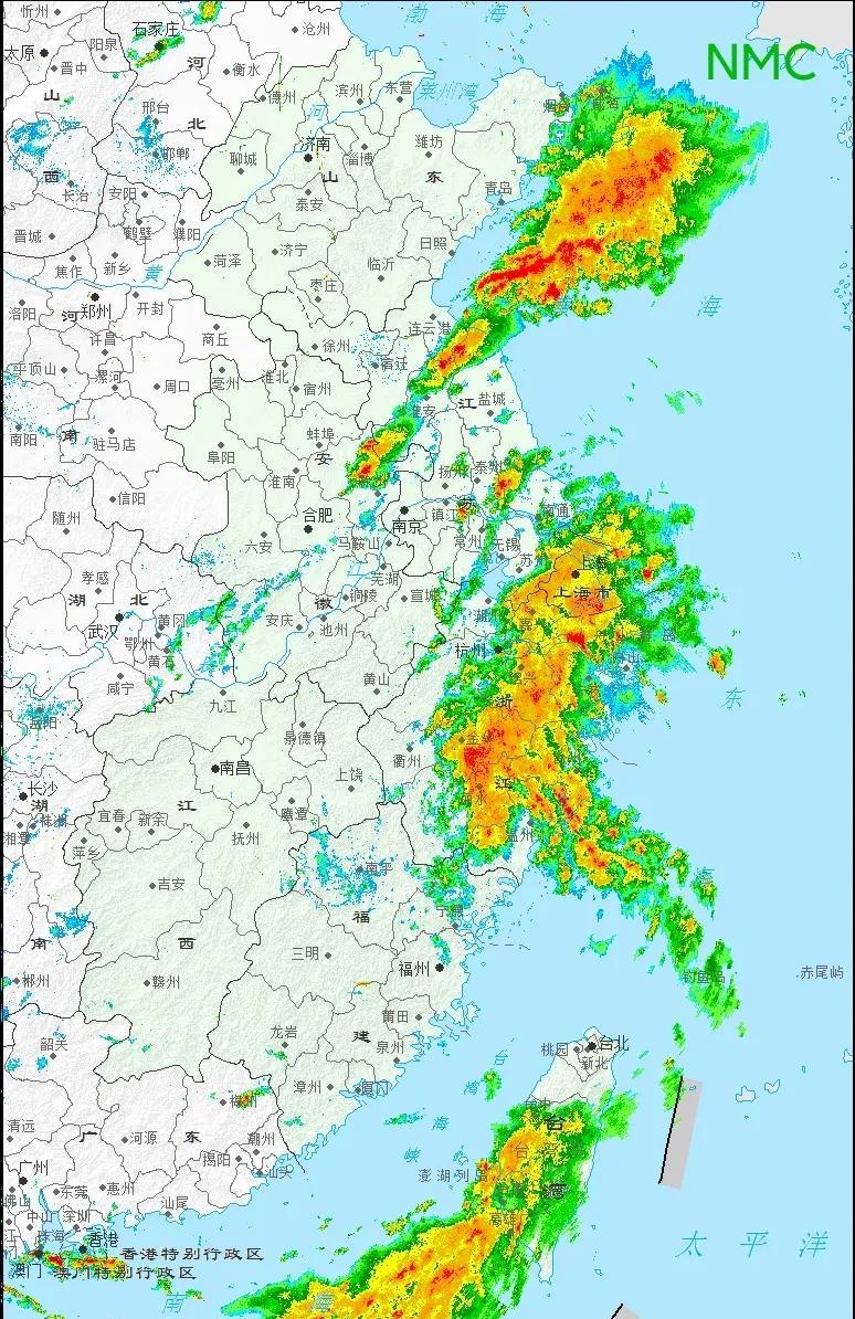 今天山东东部需防范强降水
从最新的雷达图上来看，已经有些许强回波在山东东部上岸，