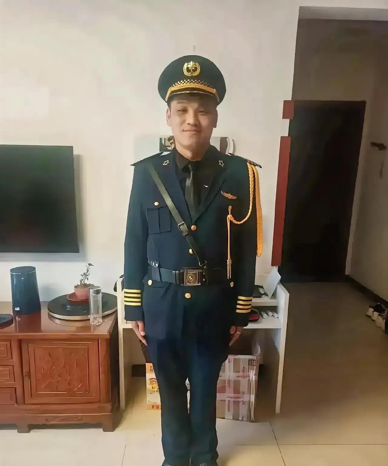 这是哪个部门的领导？
