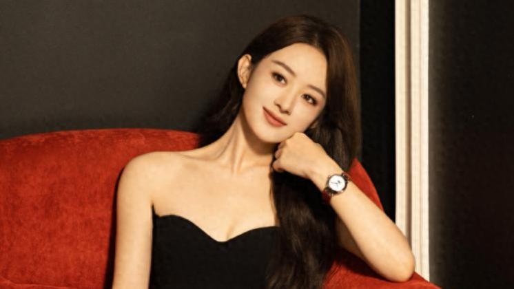 《小城大事》中有位演员和赵丽颖“四搭”，成御用黄金配角了吗？