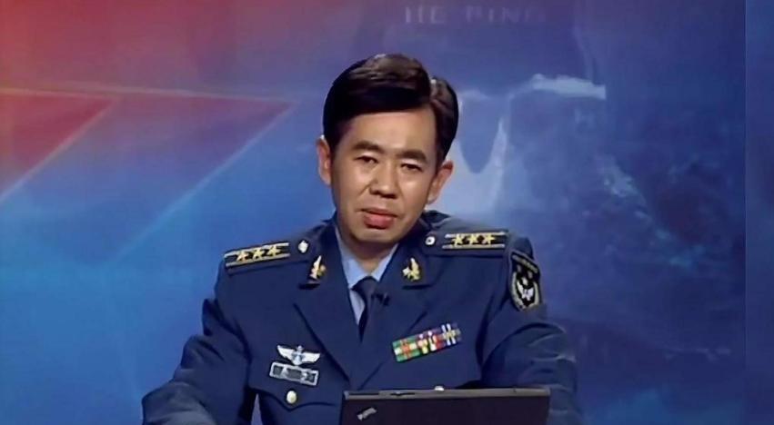 戴旭：“中国总是对全球的善意过剩、而武力又稍显不足，这种不平衡，恰恰是最致命的。