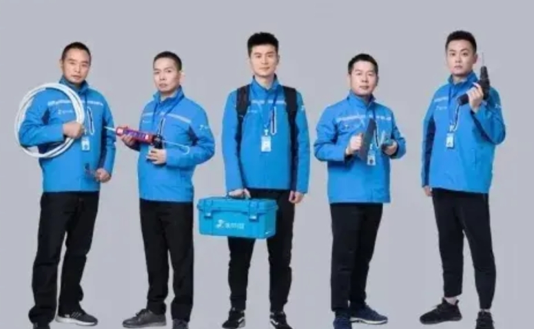 宣称“除了感情不修啥都修”的啄木鸟，终于被315晚会制裁了。

在某投诉平台，关