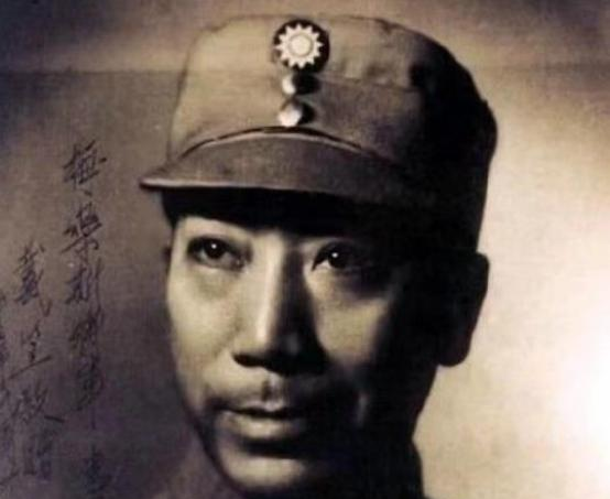 国民党军统抓了一个日本女特务，可是用了很多办法都没有撬开她的嘴。这时，军统头子戴