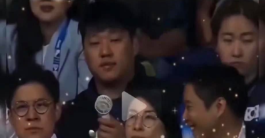 豪门小叔子为啥总黏着嫂子？郭晶晶和霍启山这对叔嫂最近成了话题中心。霍家二公子出席