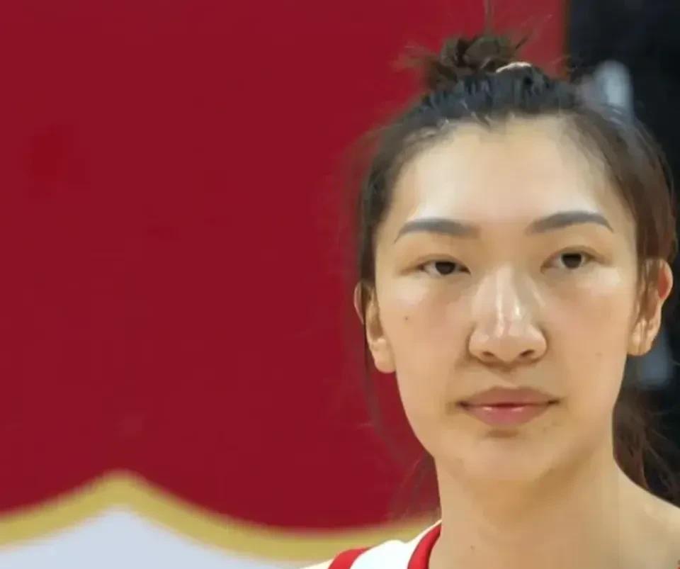 中国女篮三宗罪
1.韩旭状态下滑；虽然拿下18分，但得分效率下滑太厉害，只有19