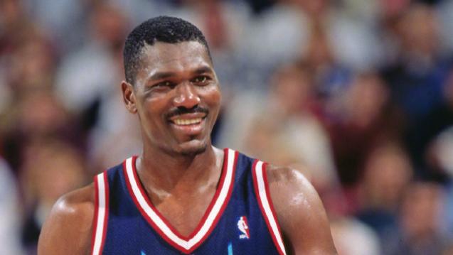 奥拉朱旺是被包夹次数最多的中锋，比奥尼尔还要多