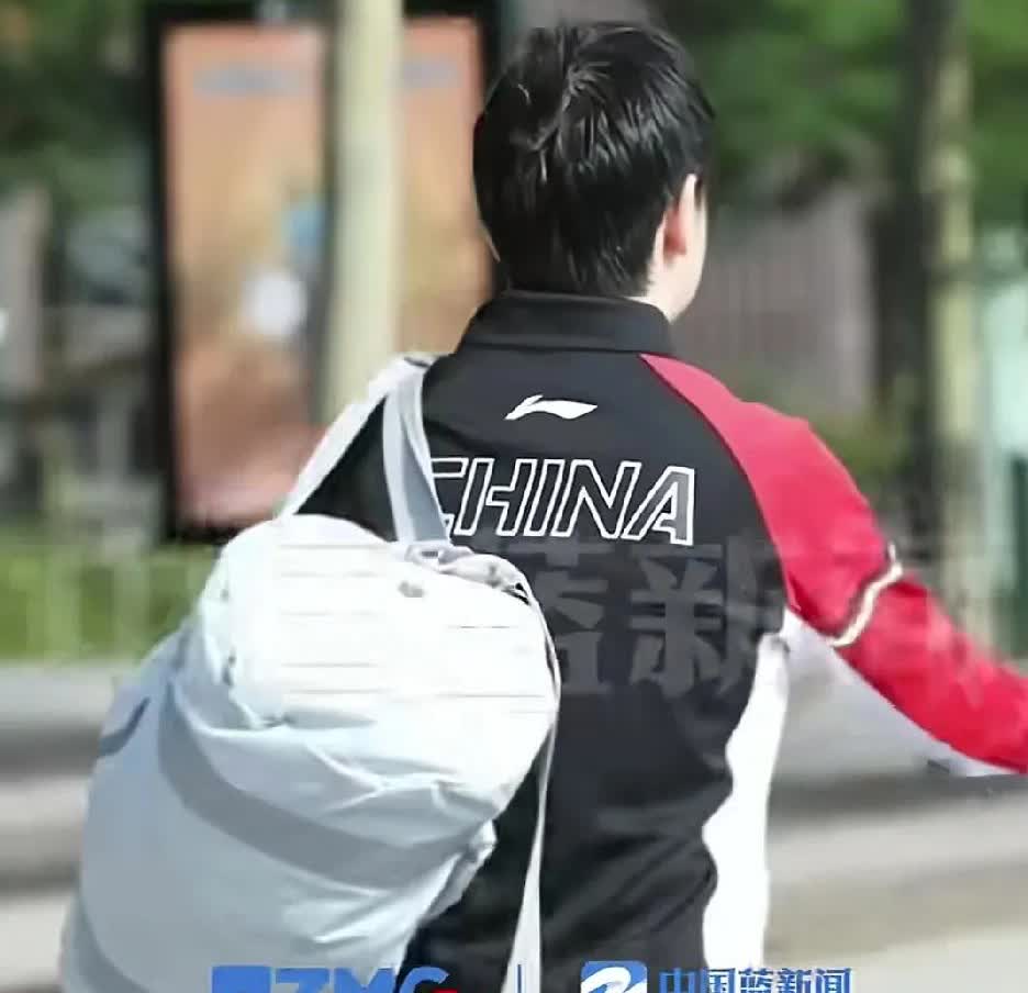 无论是孙颖莎的唯粉，还是王楚钦唯粉，或者是二人混双的的粉丝。我觉得最好没事别磕C